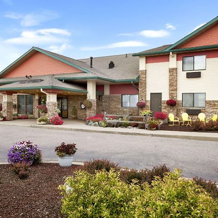 Super 8 By Wyndham Eveleth Motel Kültér fotó