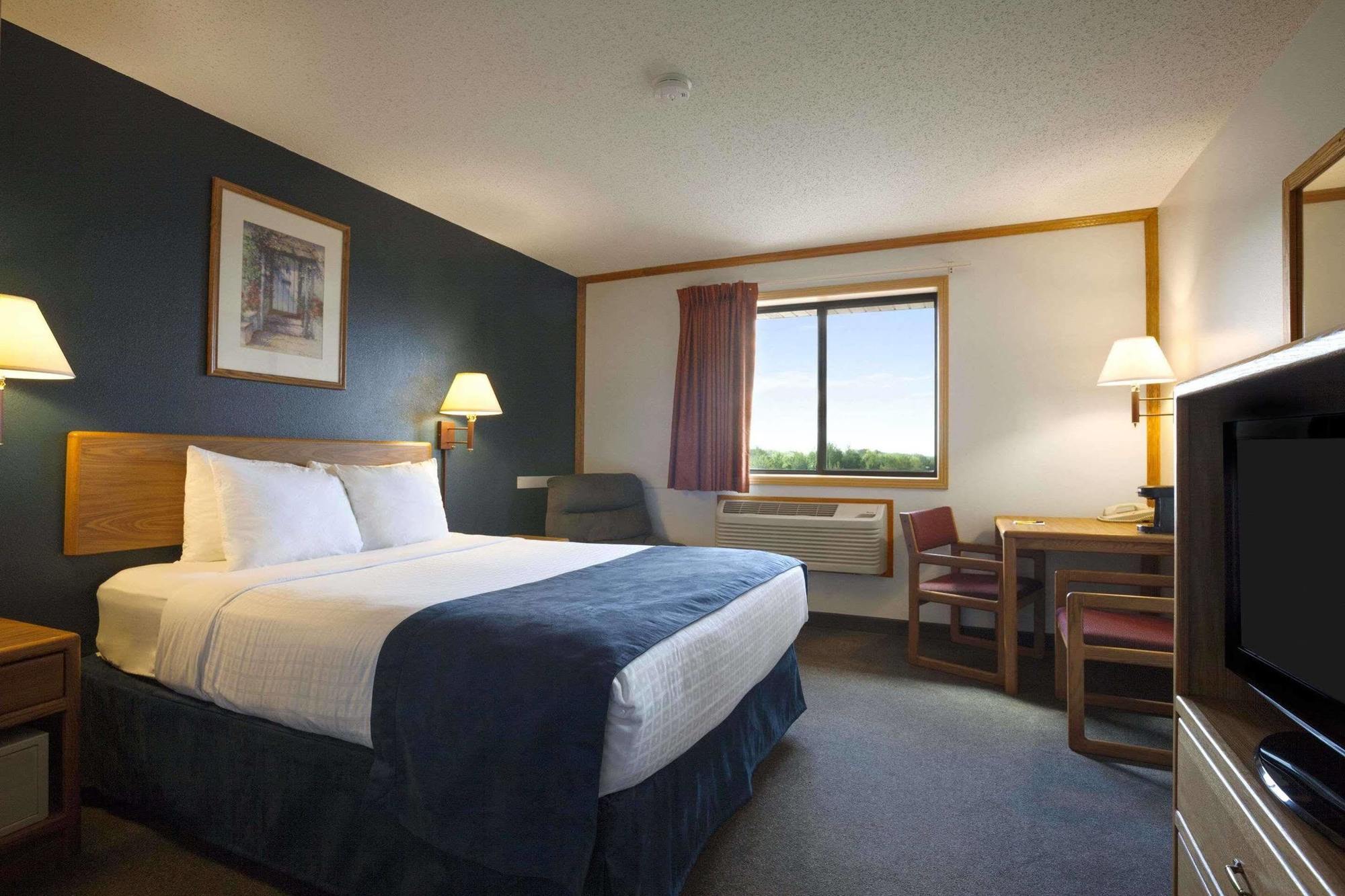 Super 8 By Wyndham Eveleth Motel Kültér fotó